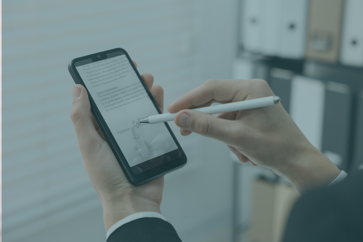 Signing on your phone? Mobile, compliant eSignatures are essential.