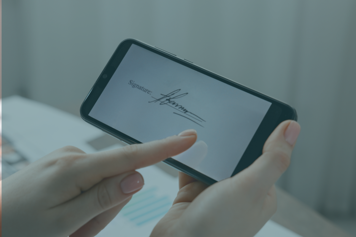 Here’s How to Quickly Create a Scanned Signature for Digital Documents